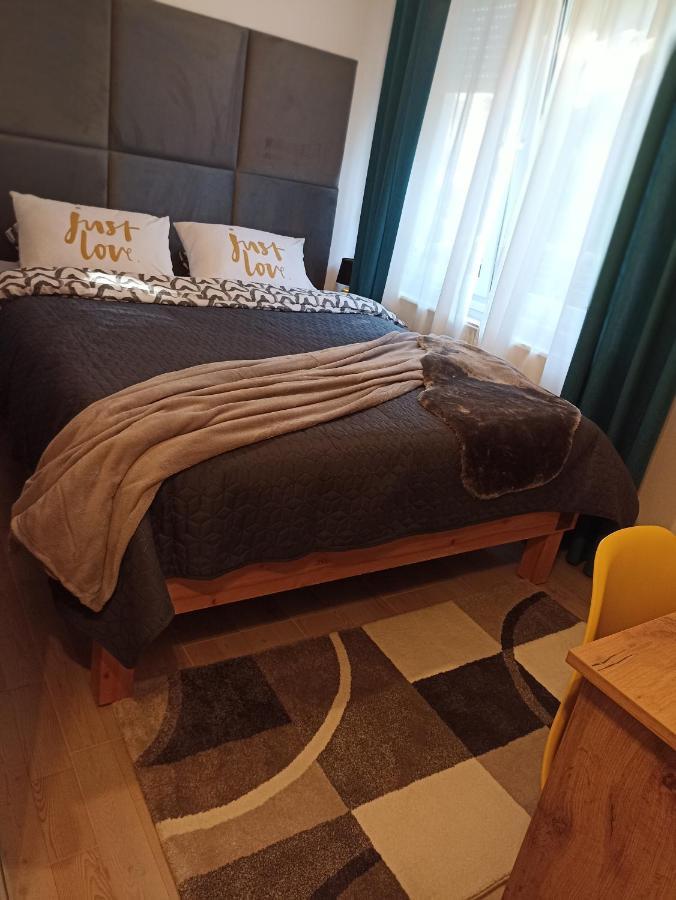 Apartment Close2Park *** Cakovec Luaran gambar